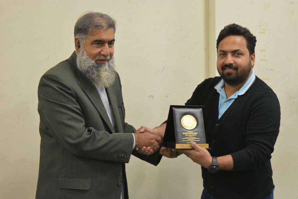 Cryopreservation training session held  at IIUI — photograph 3