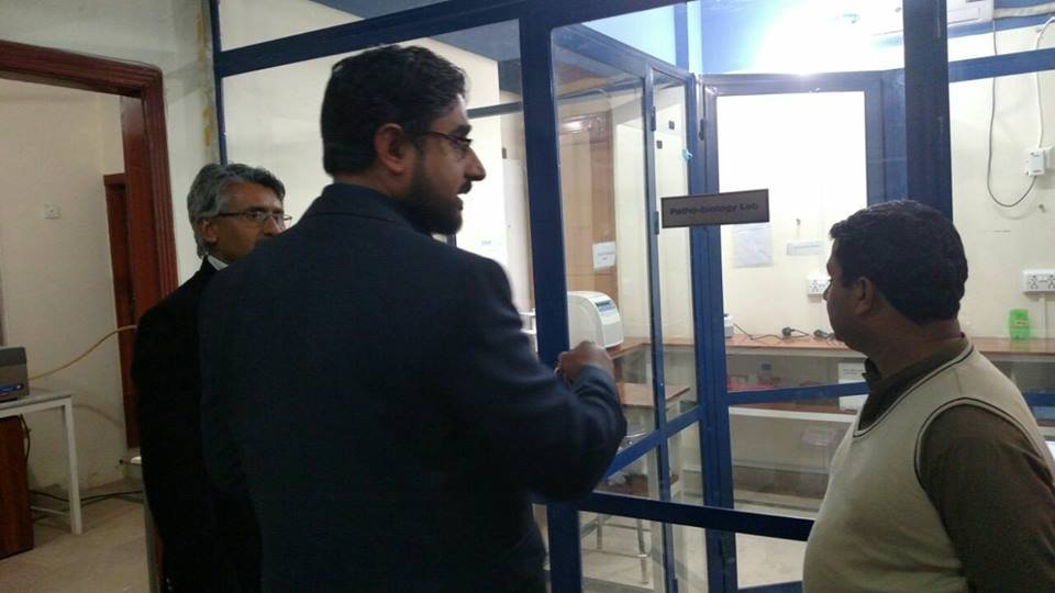 Dr. Abdul Hannan (DG PARC Quetta) visiting Alpha Genomics Private Limited — photograph 6