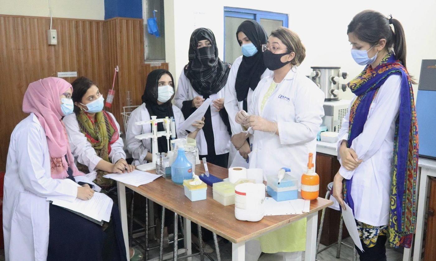 Hands-on Trainings of Basic Molecular  Biology Techniques — photograph 12